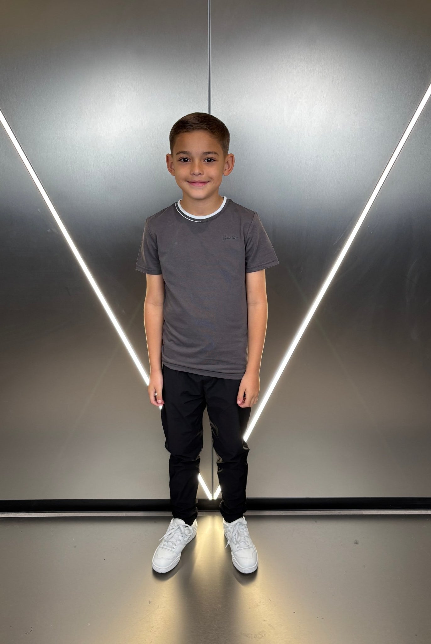 Boys Luxury Pique Logo T-Shirt - Charcoal - Vincentius