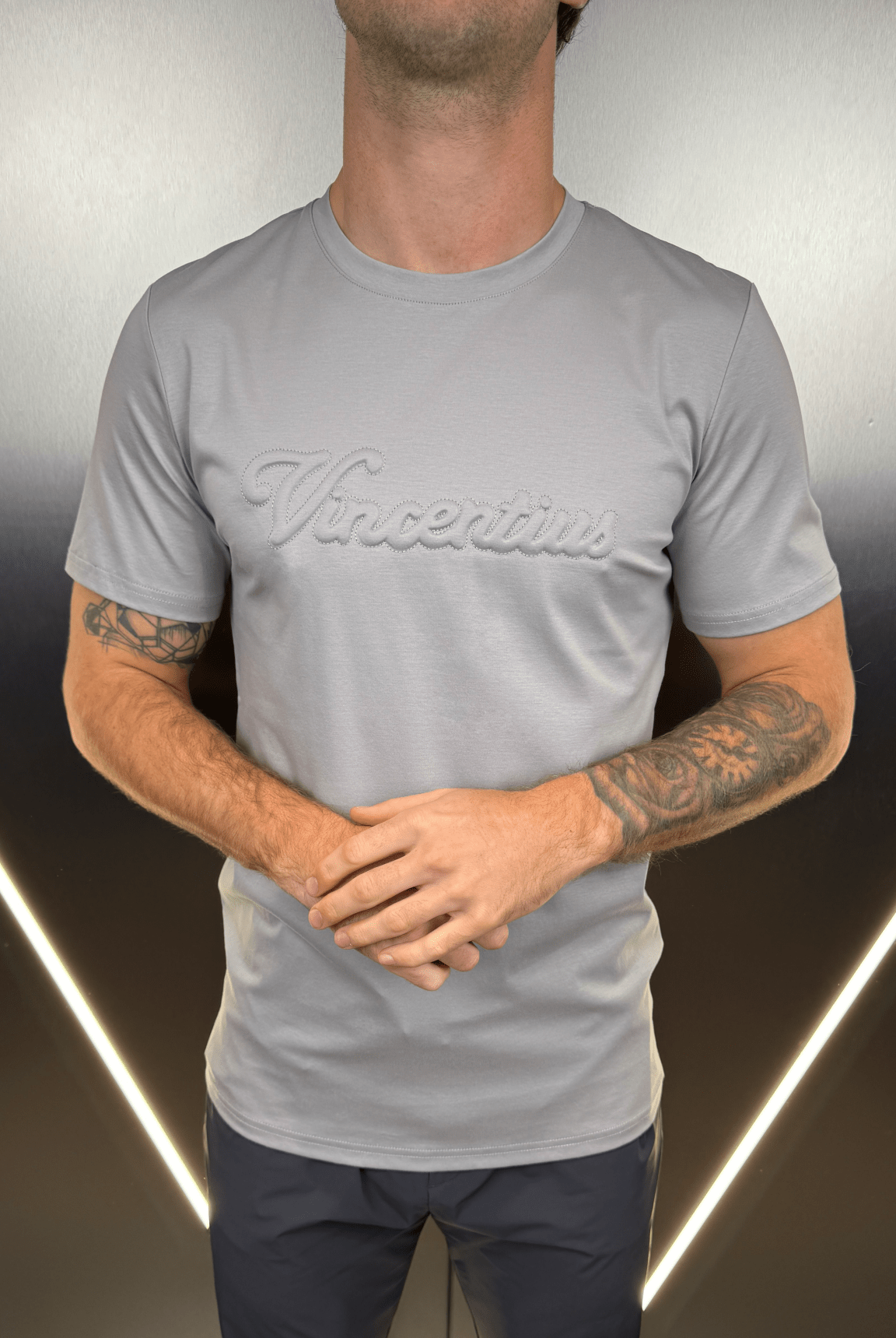 Luxury Embossed Tonal Logo T-Shirt - Ice Grey - Vincentius