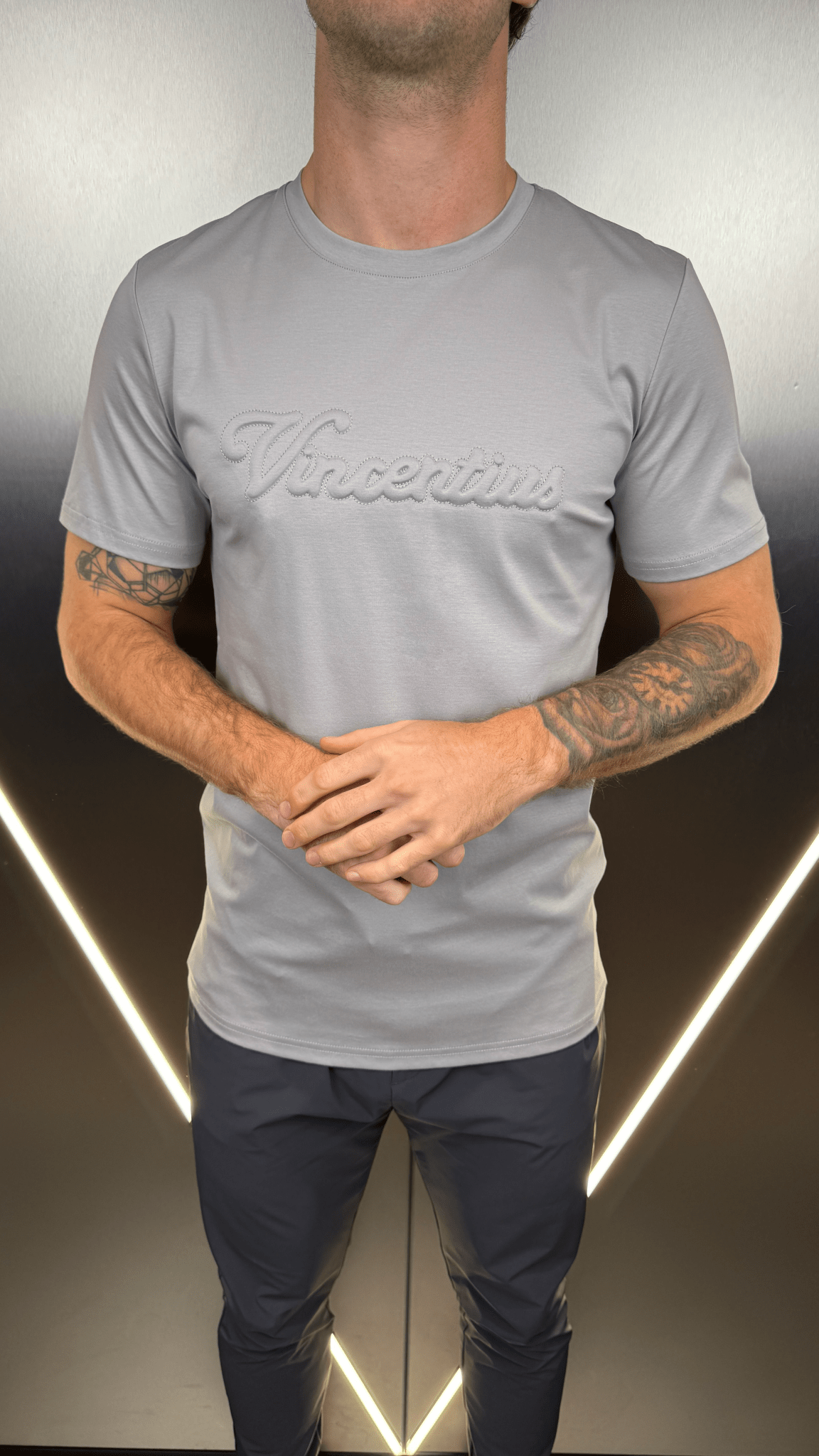 Luxury Embossed Tonal Logo T-Shirt - Ice Grey - Vincentius