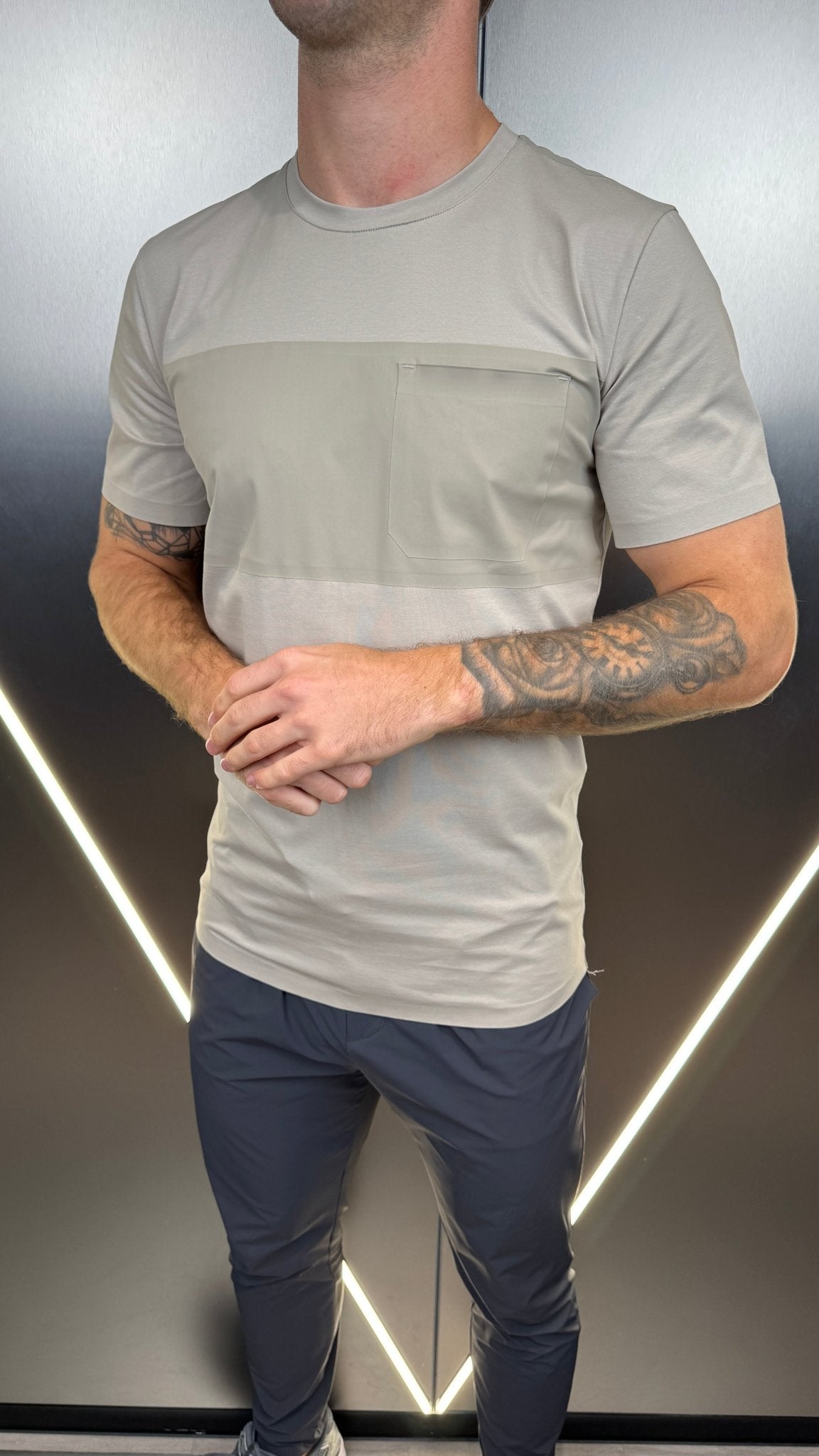 Luxury Vertex Panel T-Shirt - Stone - Vincentius