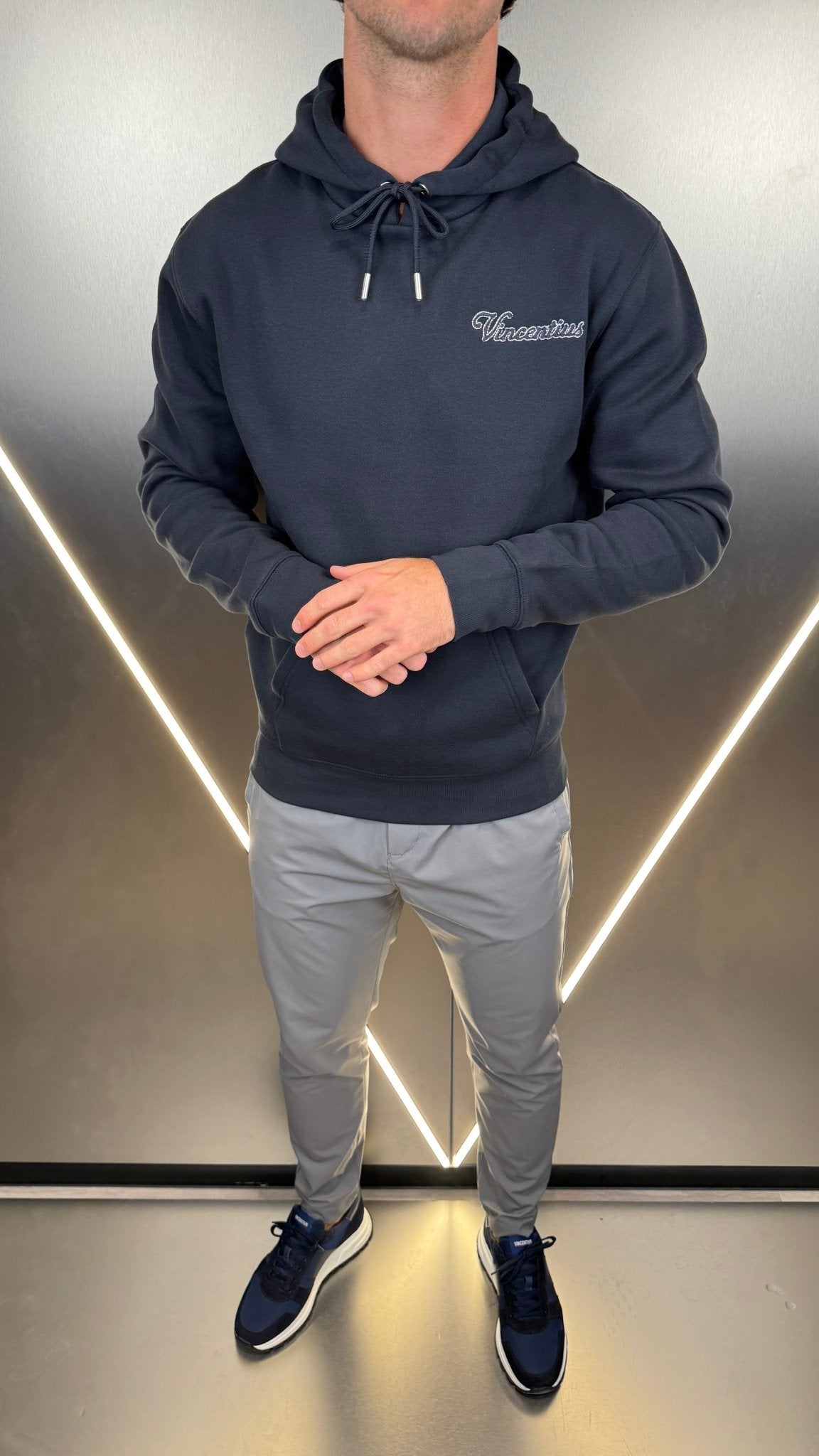 Script Hoodie - Navy - Vincentius