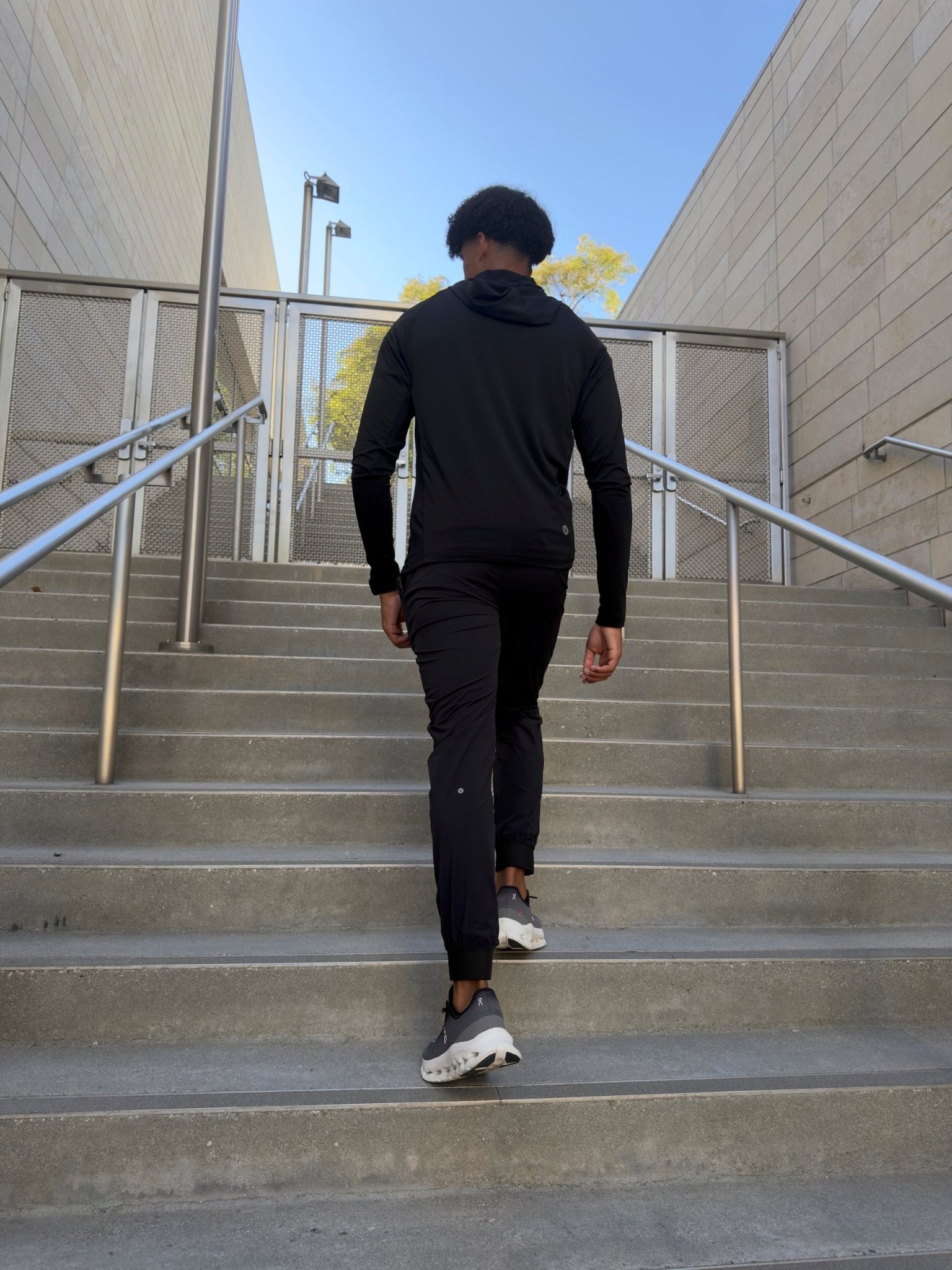 Transitional Jogger - Black - Vincentius