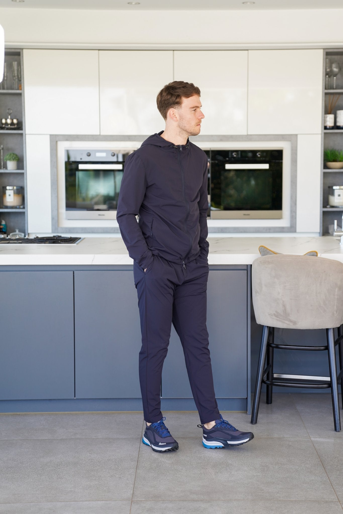 Transitional Tracksuit - Navy - Vincentius