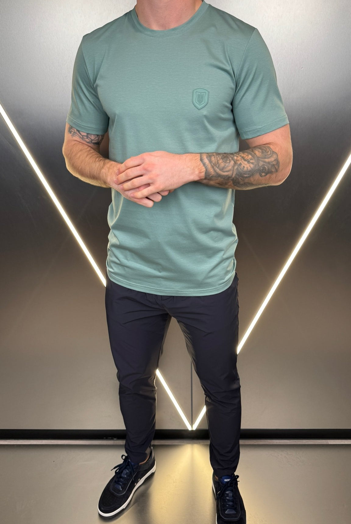 Vincentius Badge T-Shirt - Sage - Vincentius