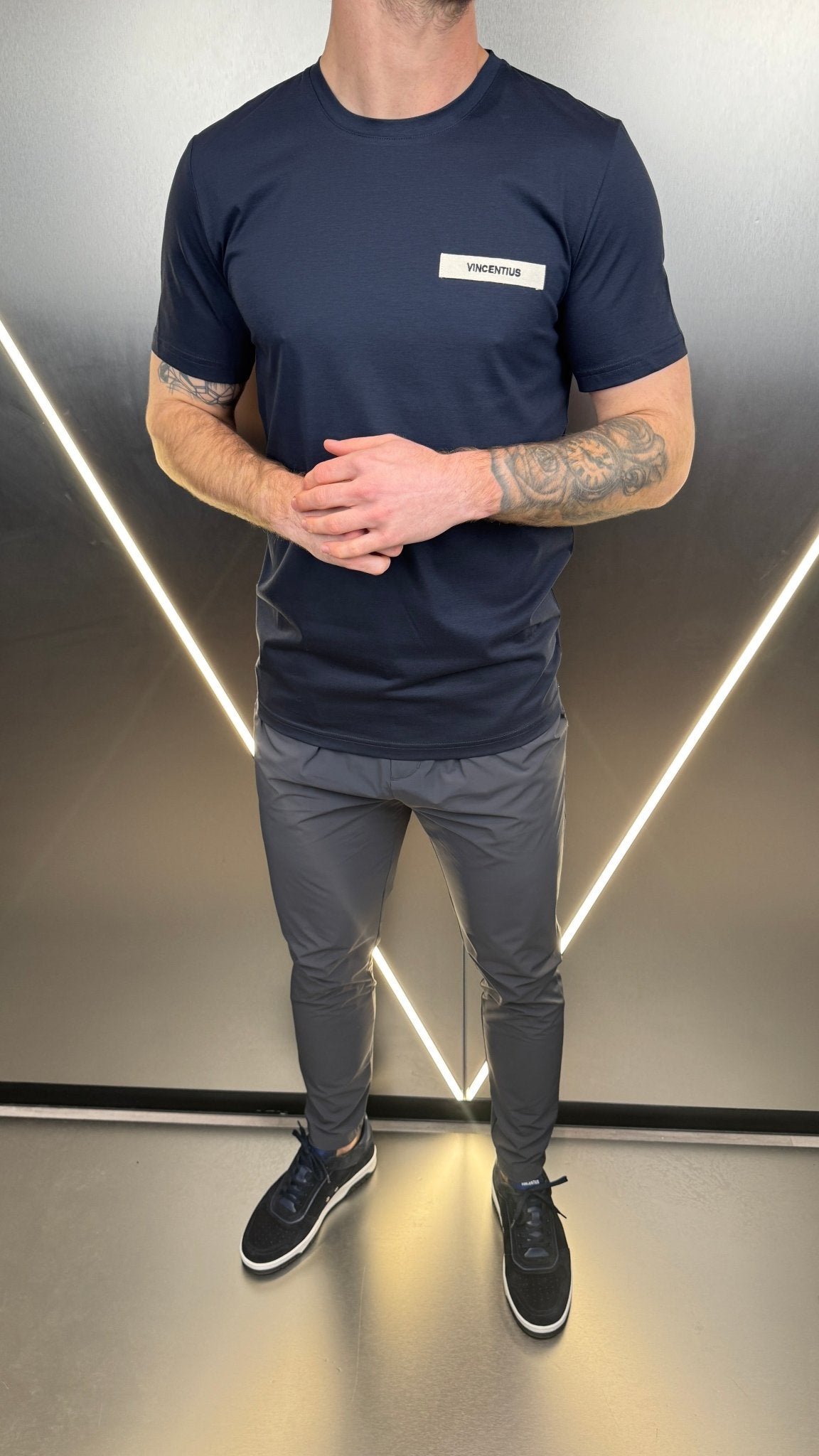 Vincentius Grain Patch T-Shirt - Navy - Vincentius