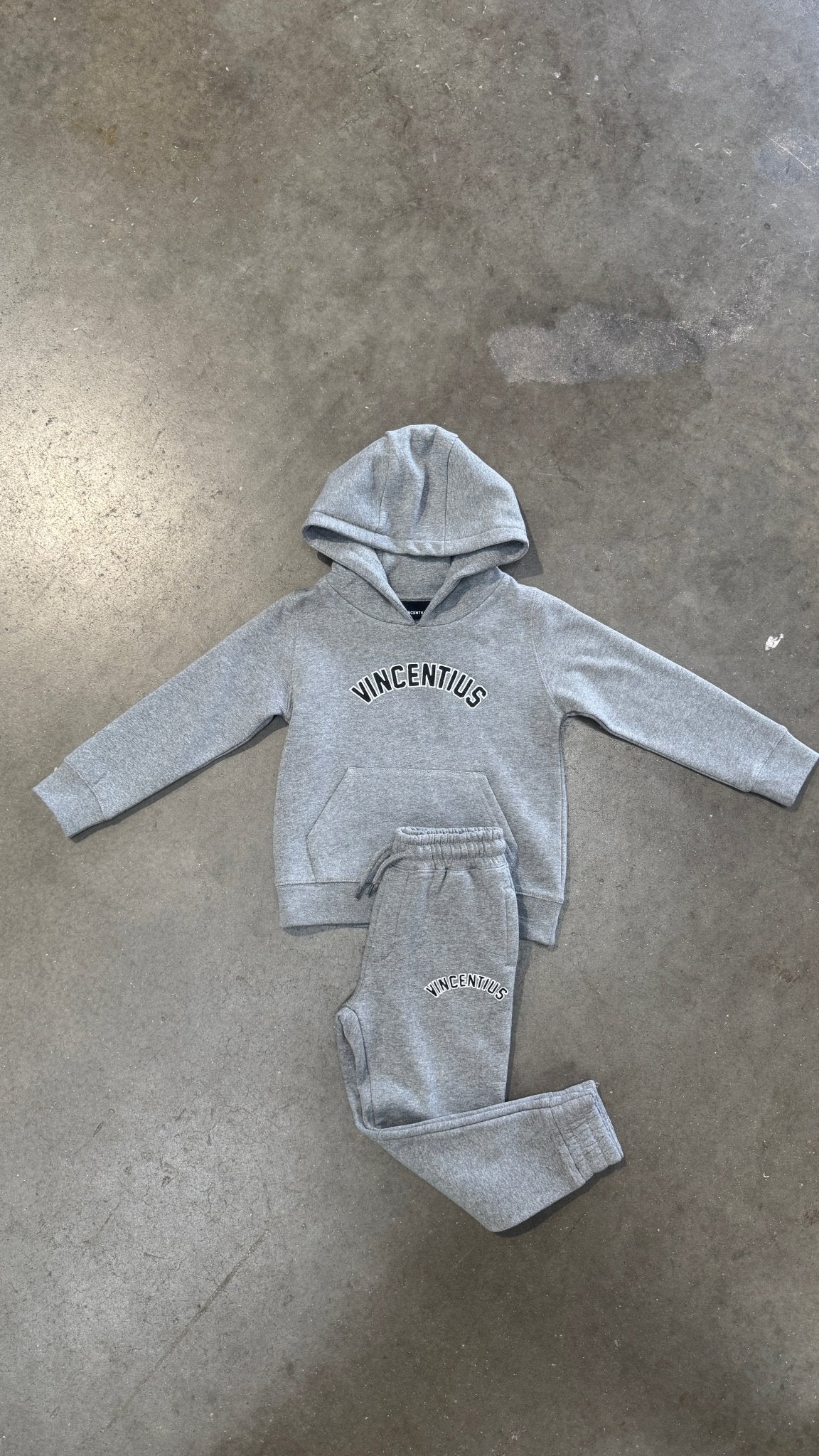 Boys Applique Tracksuit - Grey Marl - Vincentius