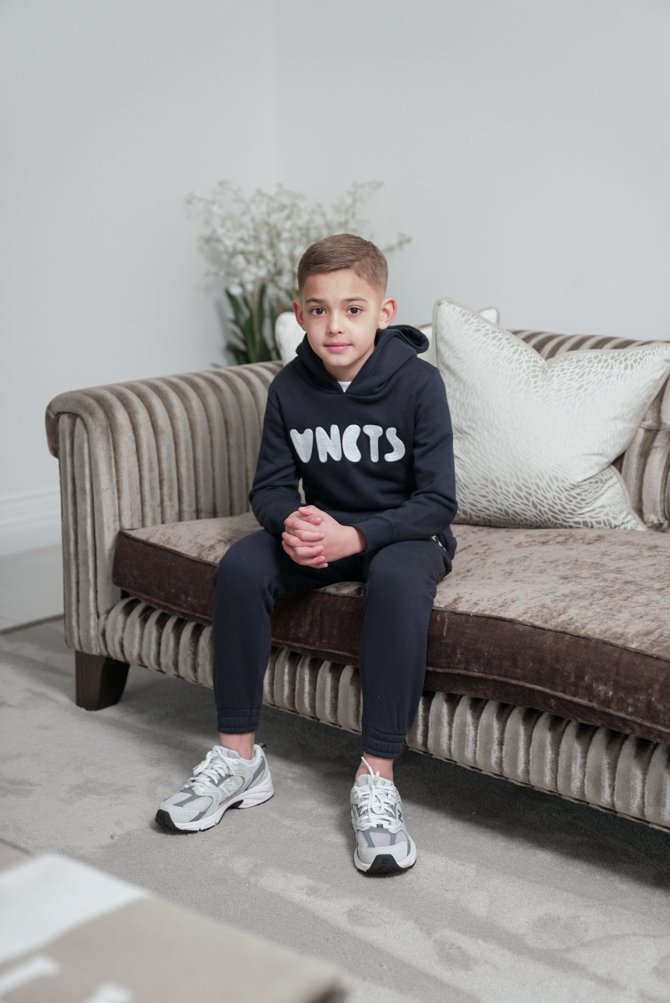 Boy's Bubble Embroidery Tracksuit - Navy - Vincentius