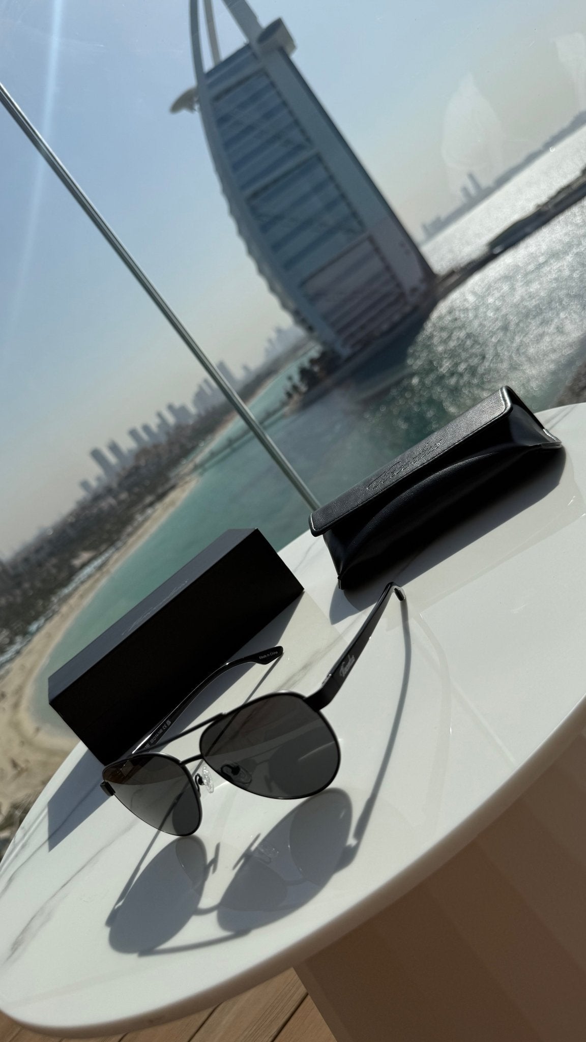 Capri Sunglasses - Black/Black - Vincentius