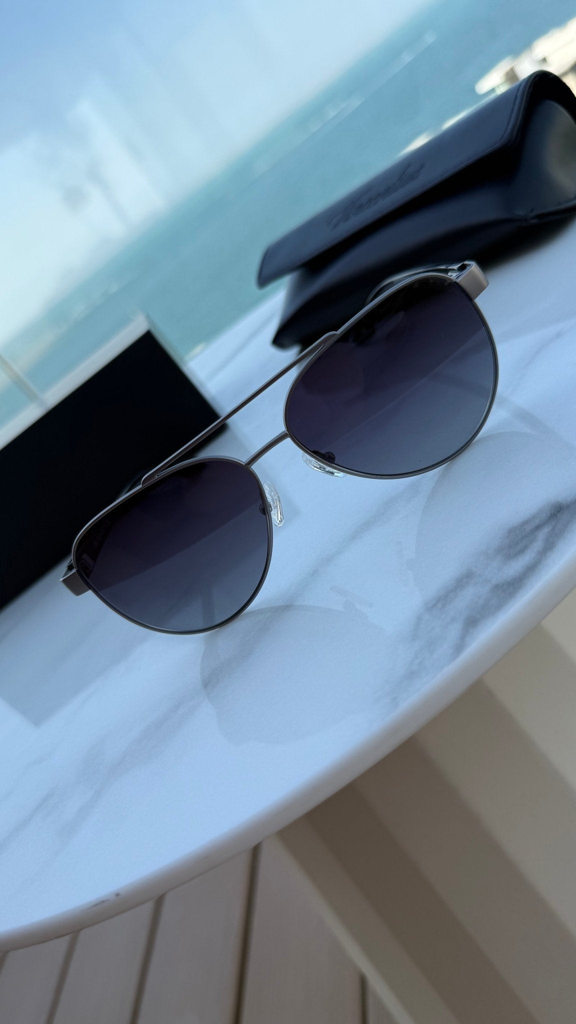Capri Sunglasses - Gunmetal / Black - Vincentius