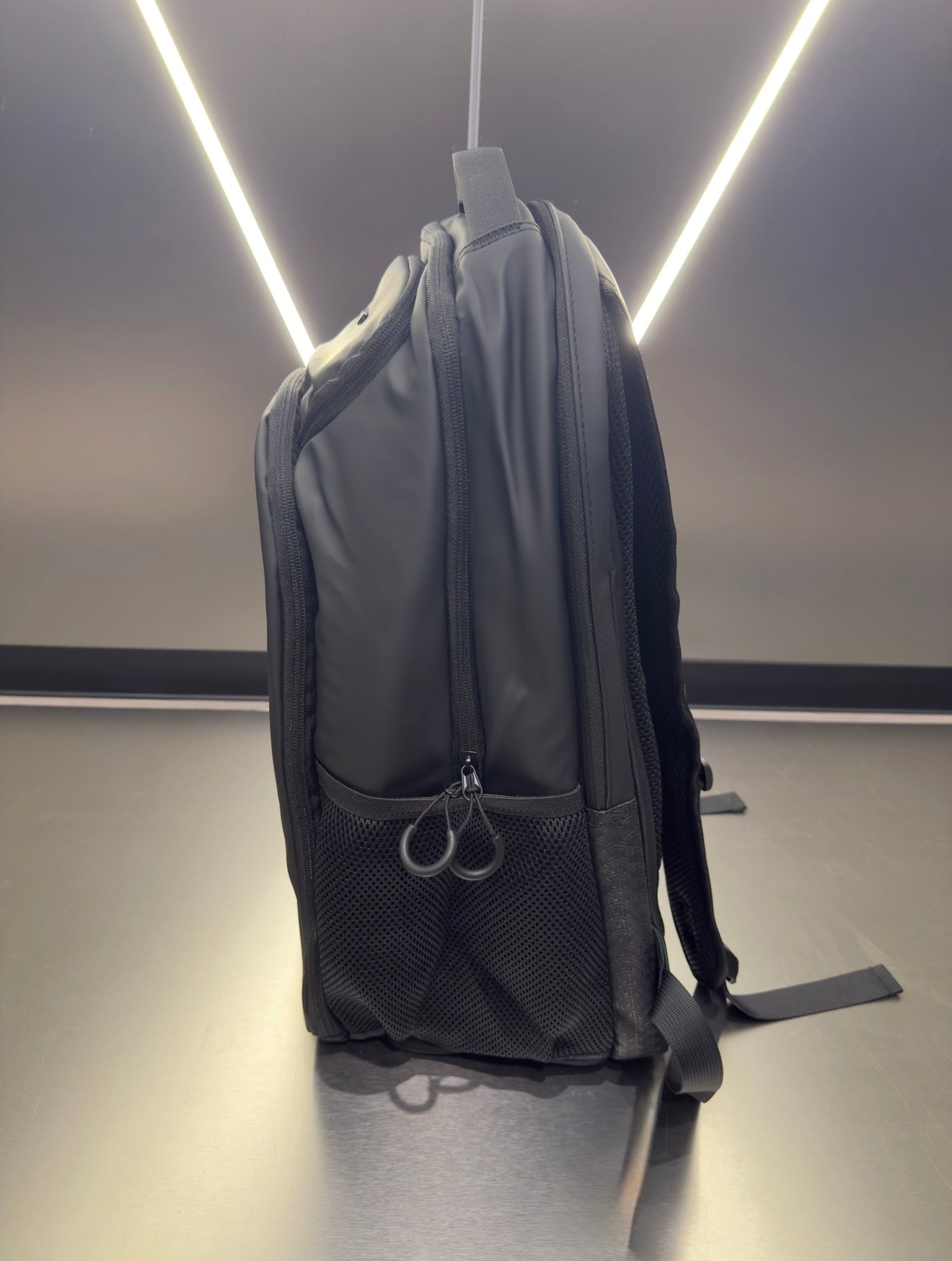 Commuter Backpack - Vincentius