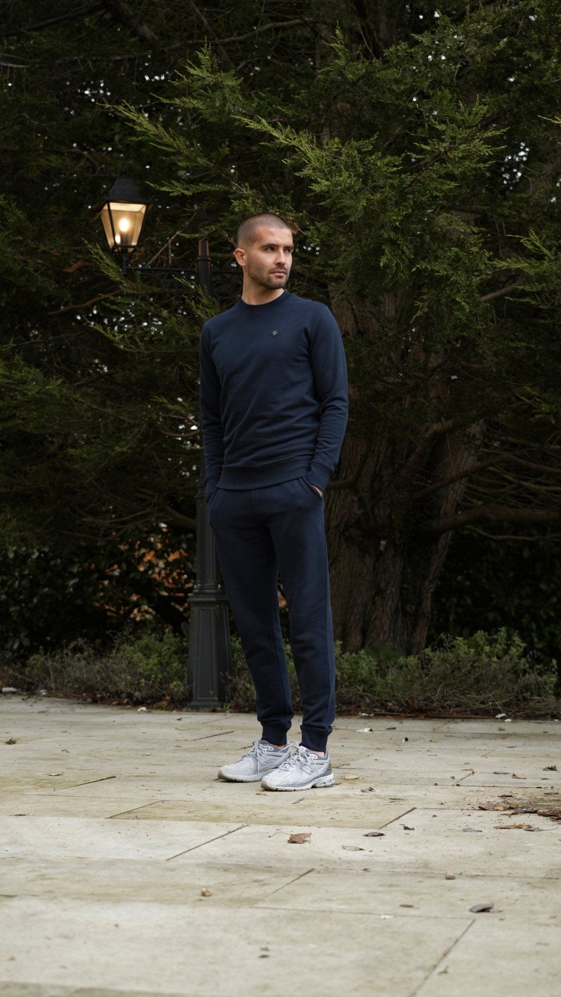 Loopback Crew Neck Jumper - Navy - Vincentius