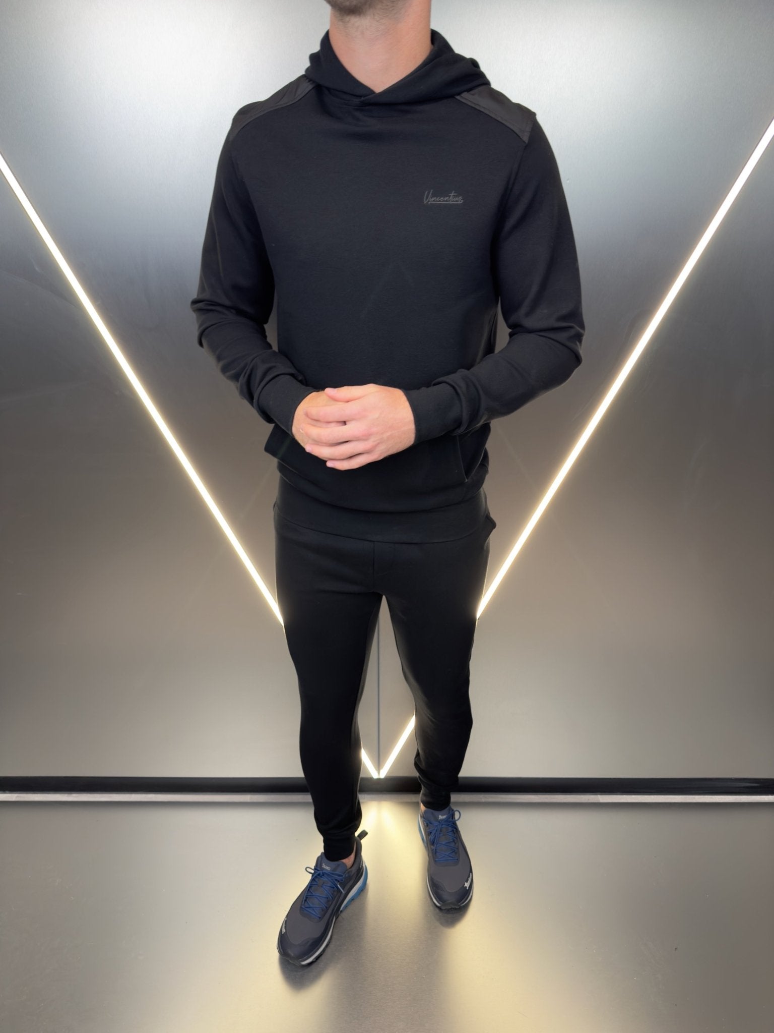 Luxury Nylon Panel Tracksuit - Black - Vincentius