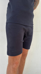 Relaxed Interlock Short - Navy - Vincentius