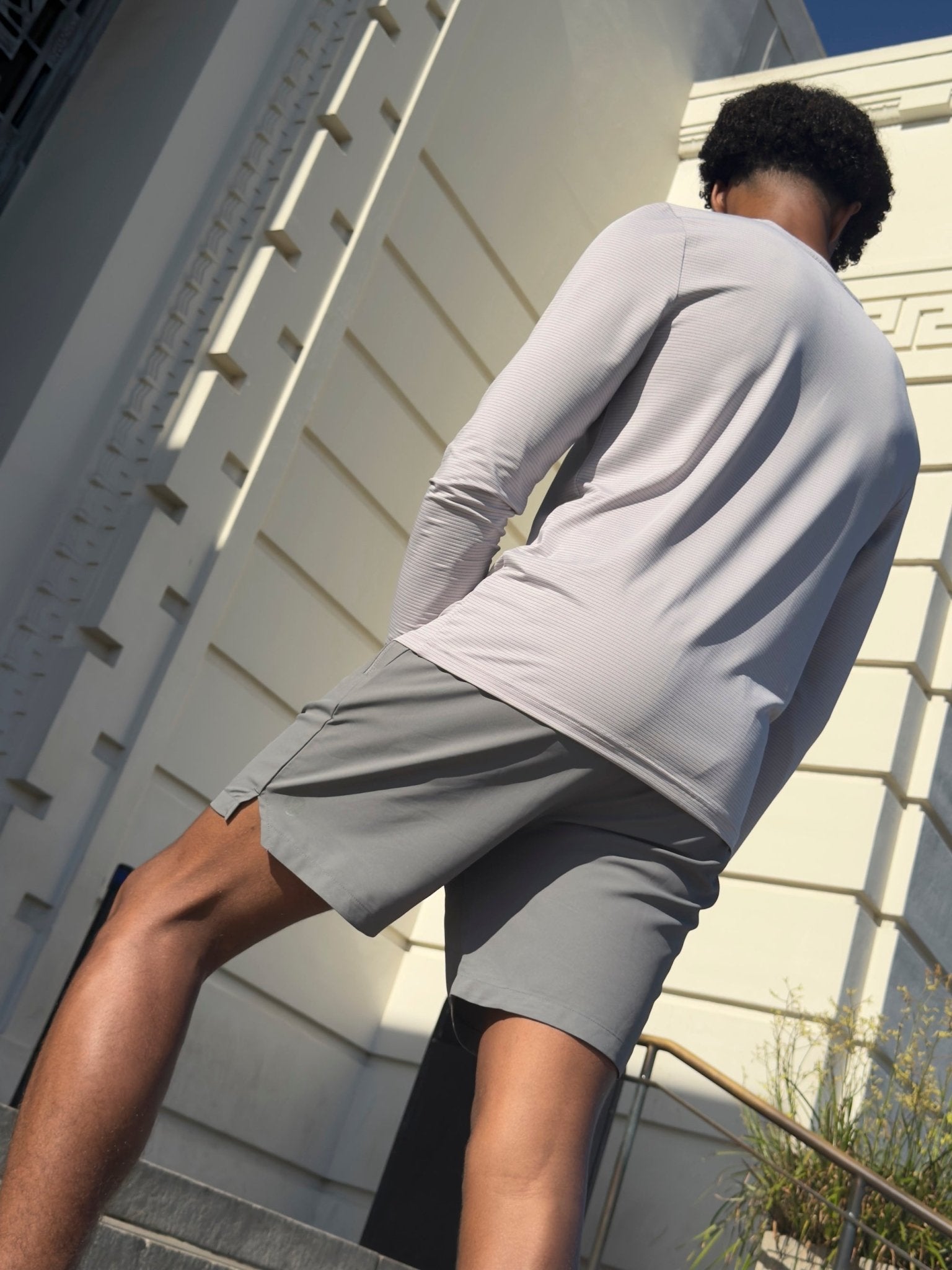 Transitional Performance Short - Charcoal - Vincentius