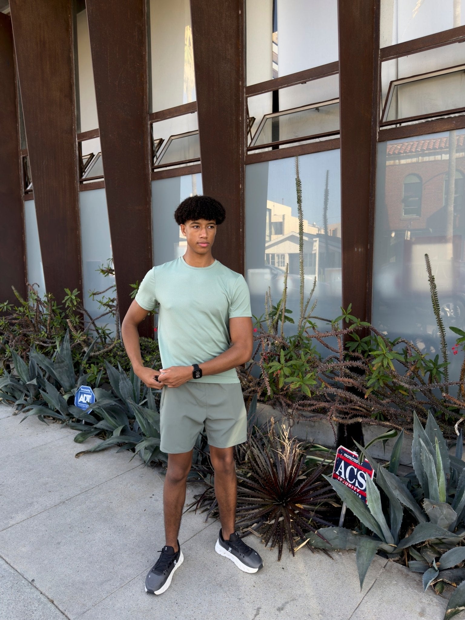Transitional Performance Tee - Mint - Vincentius