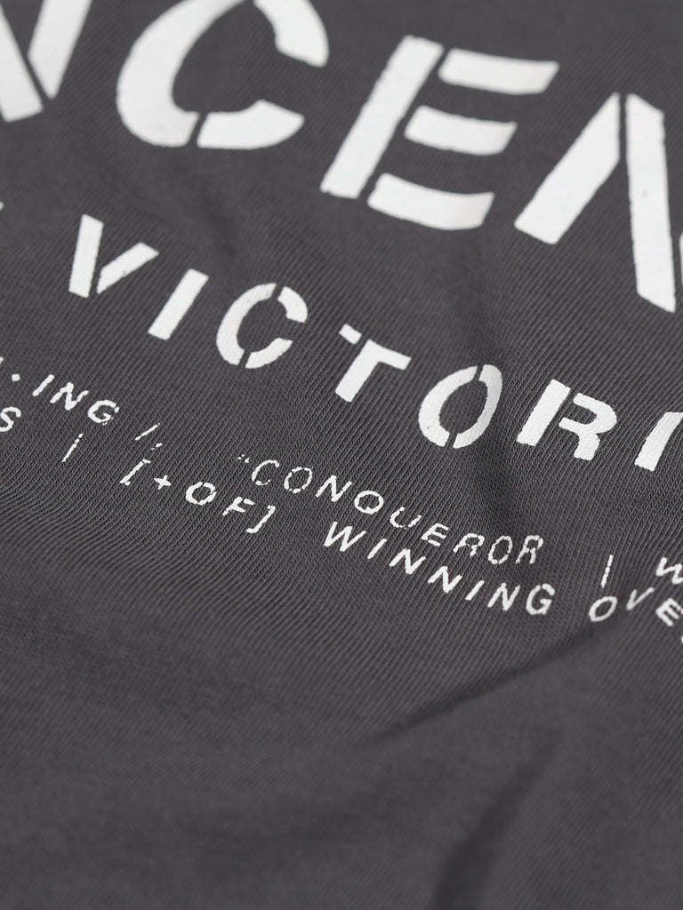 Luxe Be Victorious T-Shirt - Charcoal - Vincentius